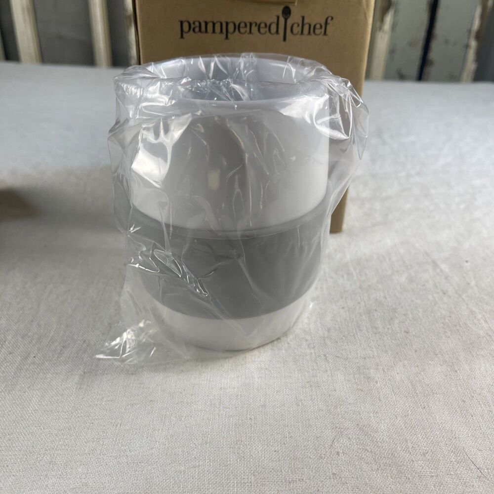 NIOB Pampered Chef Ceramic Egg Cooker #1529 White W/Grey Band W/Manual - Picture 8 of 8